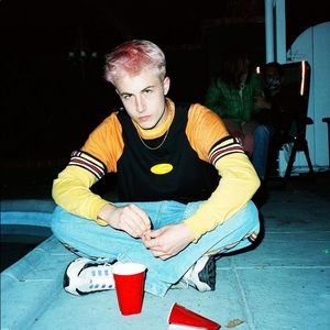 Meet your Posher, Zoe